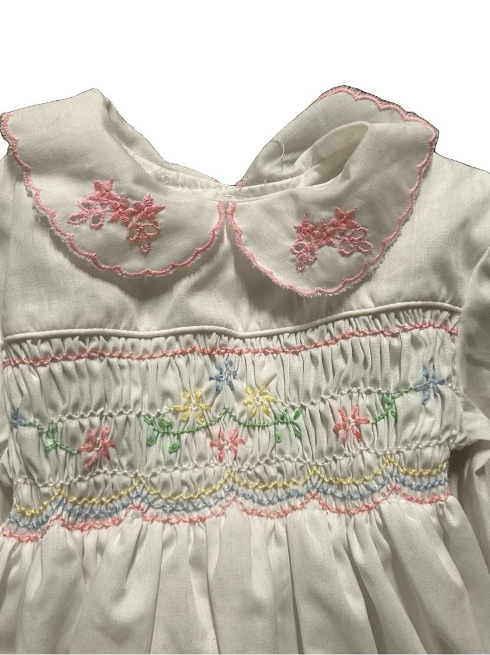 Vintage Baby Girl Polly Flinders White Smocked Dress Size 12 Months - Picture 2 of 5